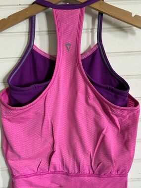 IVIVVA by LULULEMON girls size 4 Double Dutch tank